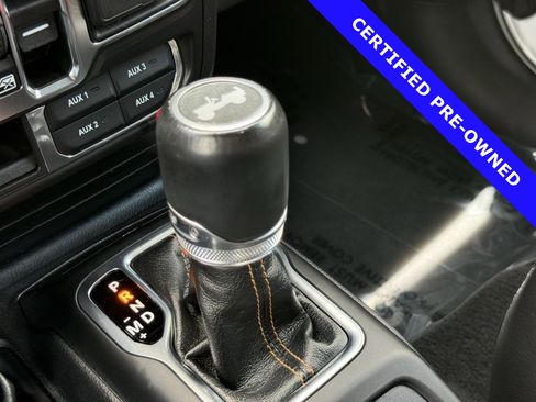 Used 2021 Jeep Wrangler Unlimited Sahara AWD/4WD image 31
