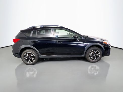 Used 2018 Subaru Crosstrek 2.0i Premium AWD/4WD image 3