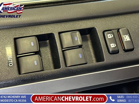 Used 2023 Toyota 4Runner Limited AWD/4WD image 12