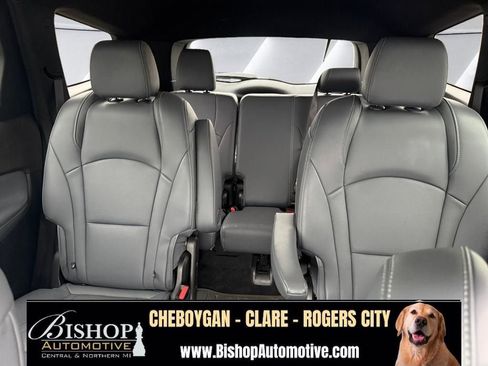 Used 2023 Buick Enclave Essence w/ Sport Touring Edition AWD/4WD image 24