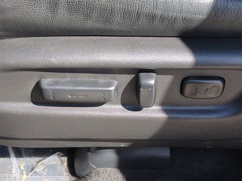 Used 2021 Honda Pilot Touring image 23