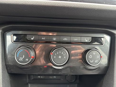 Used 2024 Volkswagen Tiguan Wolfsburg Edition image 17