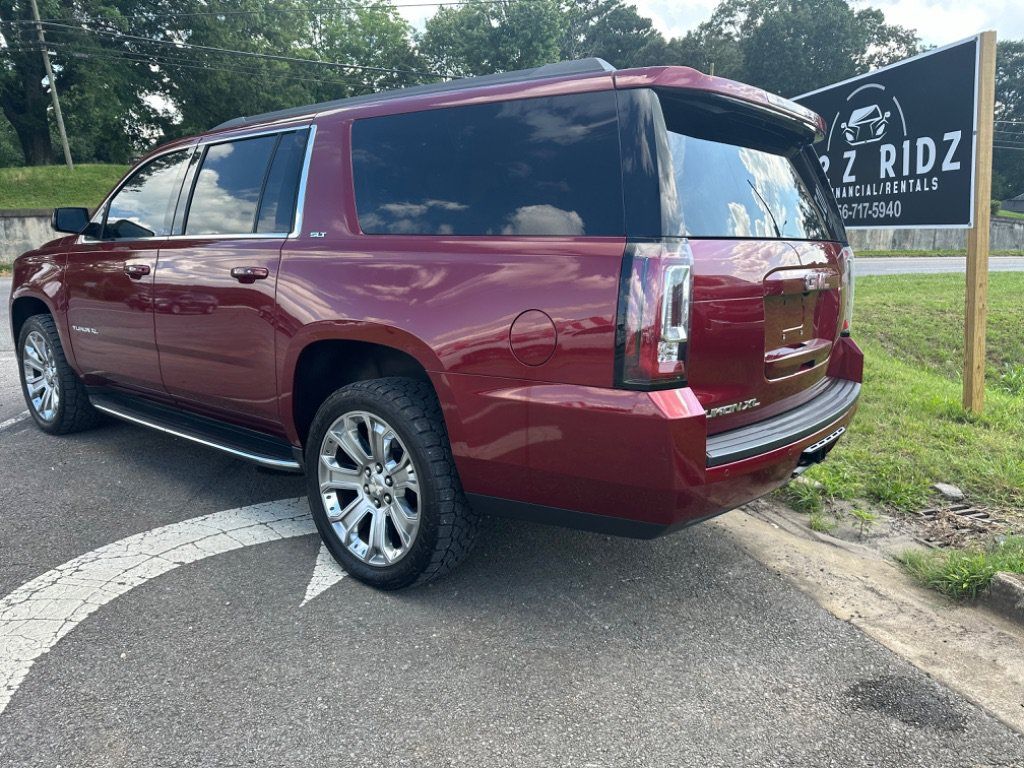 Used 2017 GMC Yukon XL SLT AWD/4WD image 2