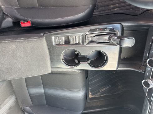 Used 2023 Honda Civic Sport image 12