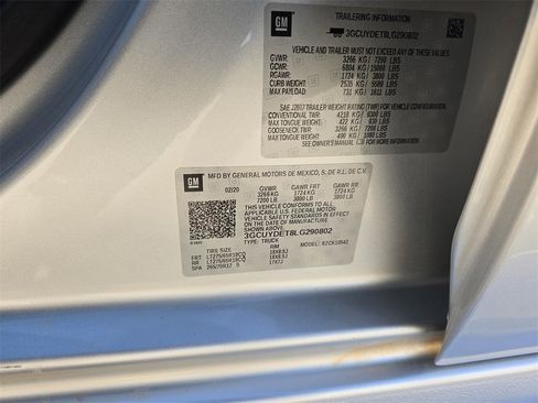 Used 2020 Chevrolet Silverado 1500 LT w/ Texas Edition image 35