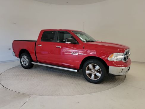 Used 2015 RAM 1500 Lone Star image 5