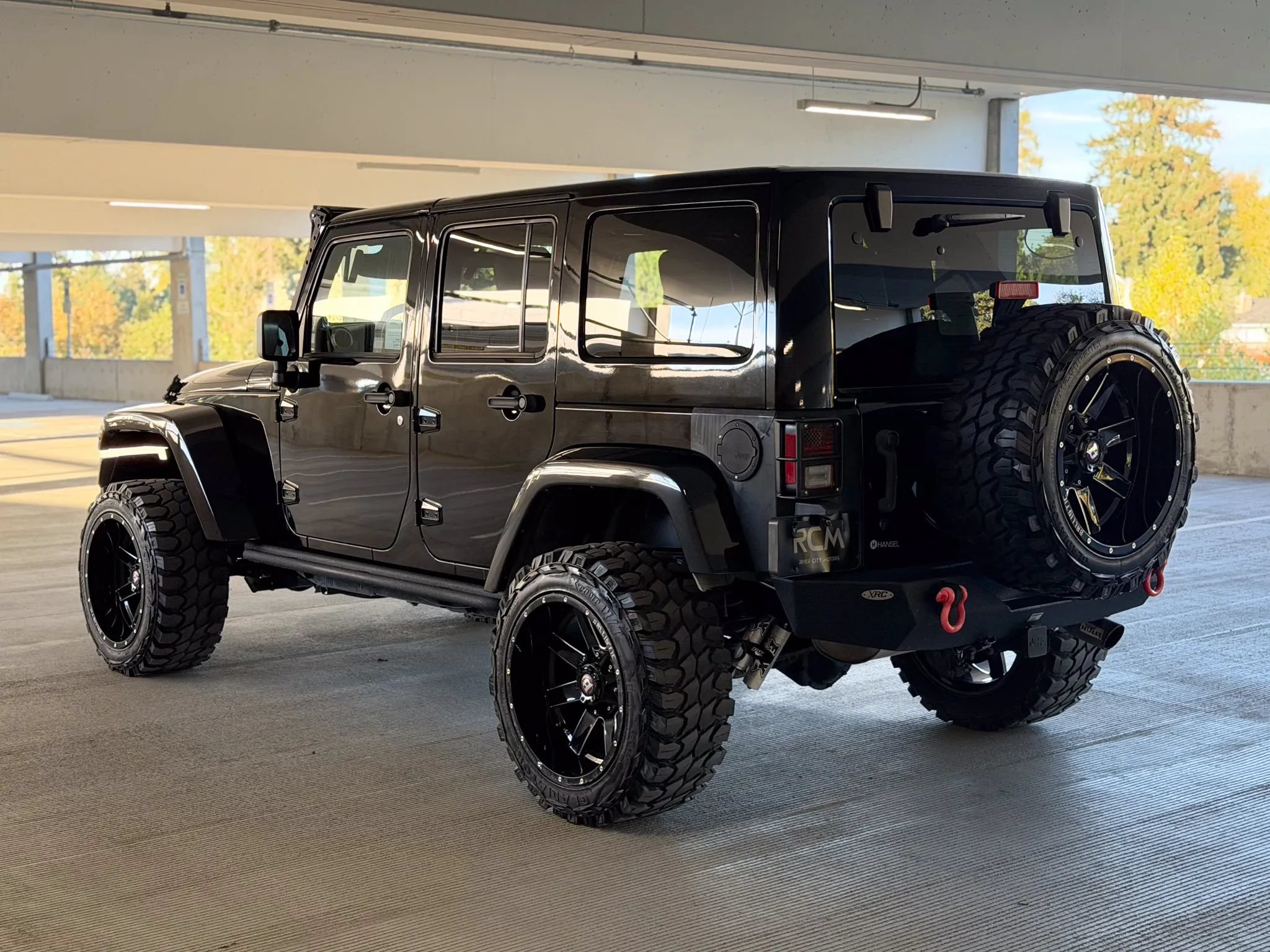 Used 2012 Jeep Wrangler Unlimited Rubicon AWD/4WD image 7