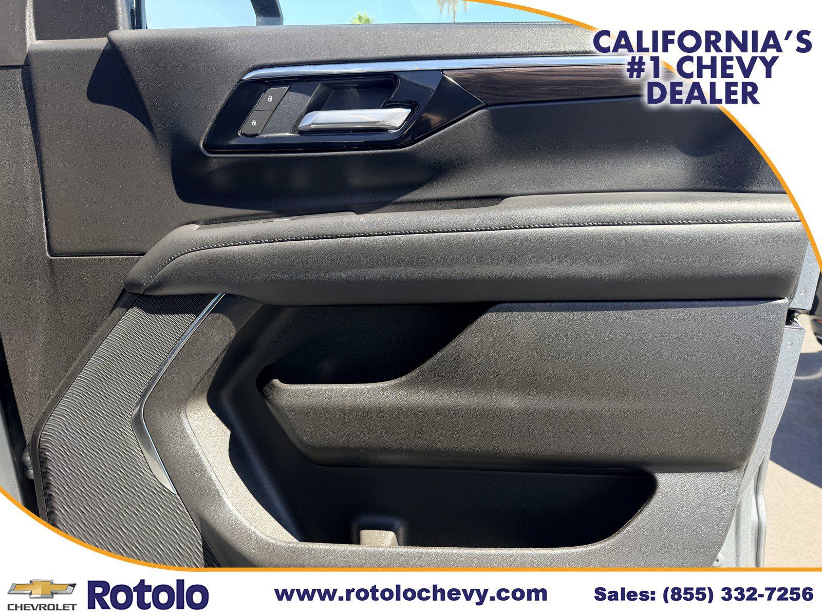Used 2025 Chevrolet Tahoe Z71 AWD/4WD image 9