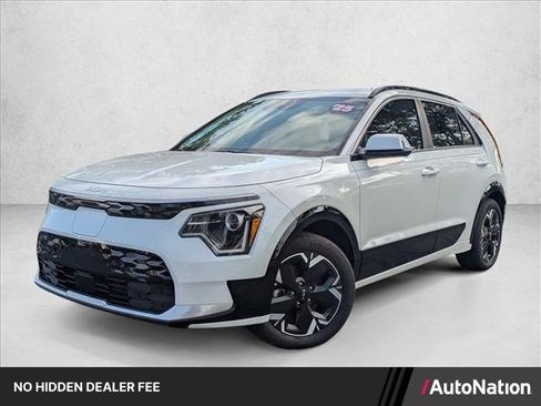 Used 2025 Kia Niro Wind FWD image 1