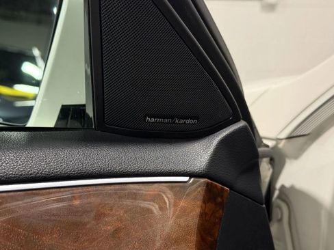 Used 2013 Mercedes-Benz E 350 4MATIC Sedan image 12