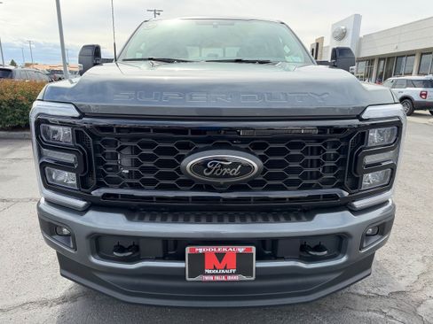 New 2026 Ford F350 Lariat w/ Black Appearance Package AWD/4WD image 10