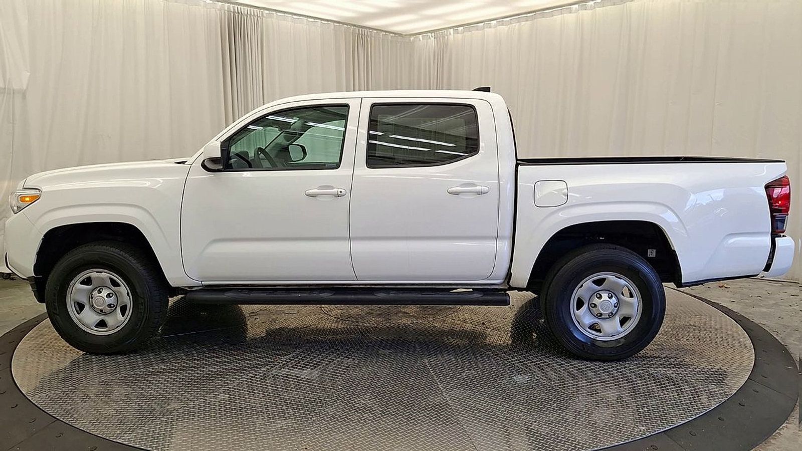 Certified 2023 Toyota Tacoma SR AWD/4WD image 12