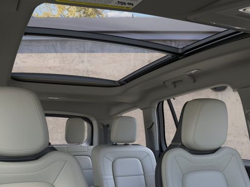 New 2026 Lincoln Aviator Reserve AWD/4WD image 22