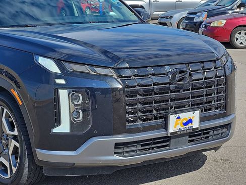 Used 2024 Hyundai Palisade Limited AWD/4WD image 7