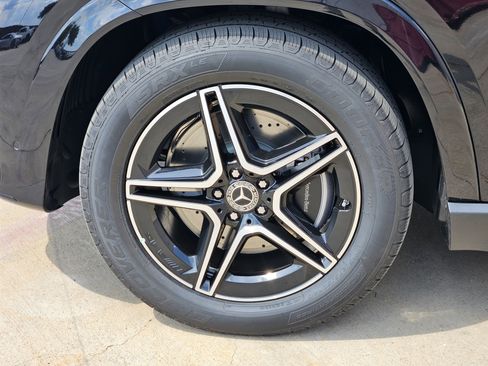 New 2026 Mercedes-Benz GLE 450 4MATIC image 11