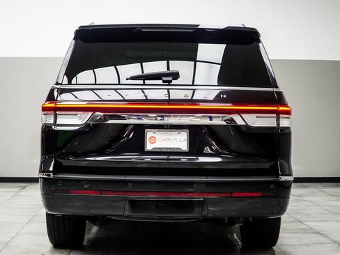 Used 2024 Lincoln Navigator Reserve w/ Monochromatic Package image 11