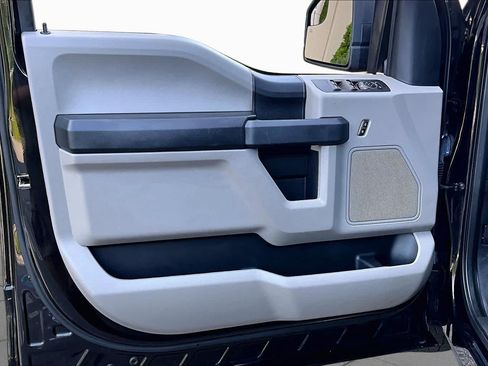 Used 2020 Ford F150 XL w/ Equipment Group 101A Mid AWD/4WD image 22