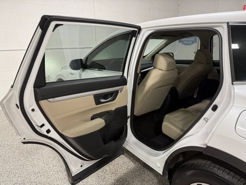 Used 2020 Honda CR-V LX image 38