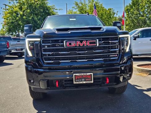 New 2026 GMC Sierra 2500 AT4 w/ Technology Package AWD/4WD image 2