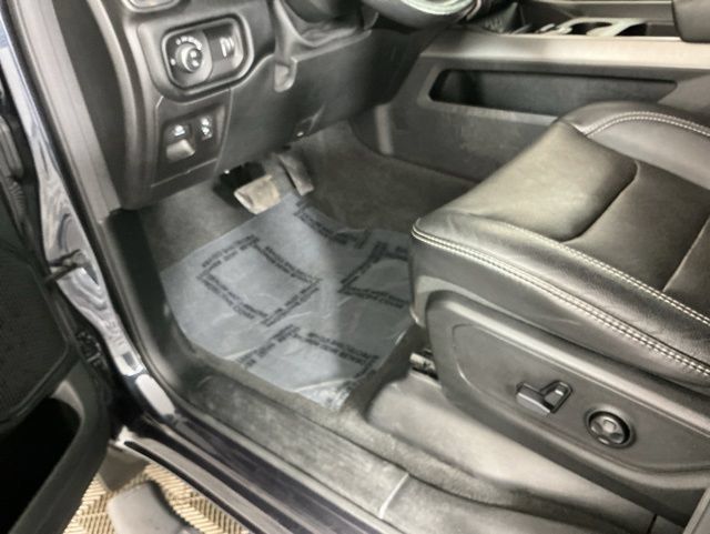 Used 2020 RAM 1500 Sport w/ Level 2 Equipment Goup w/2_L AWD/4WD image 11