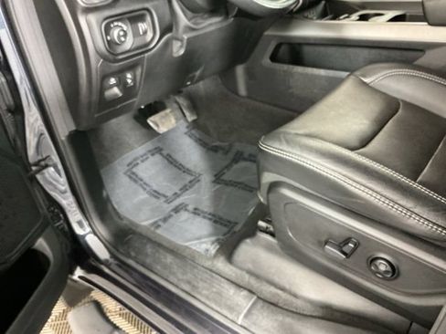 Used 2020 RAM 1500 Sport w/ Level 2 Equipment Goup w/2_L AWD/4WD image 11