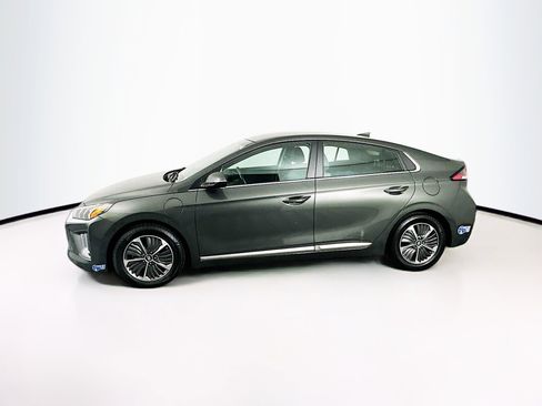 Used 2021 Hyundai Ioniq SEL FWD image 4