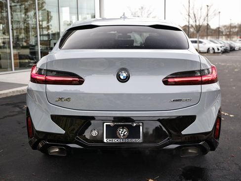 Used 2025 BMW X4 xDrive30i w/ Premium Package image 10