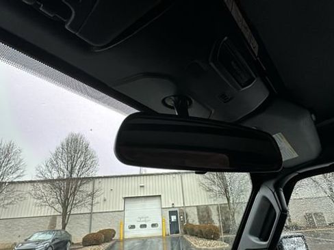 Used 2019 Jeep Wrangler Sport w/ Quick Order Package 24S image 24