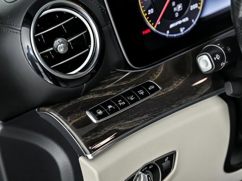 Used 2019 Mercedes-Benz E 63 AMG S image 26