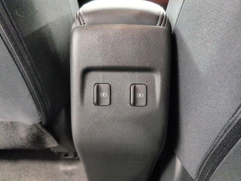 Used 2024 Nissan Kicks SV FWD image 22
