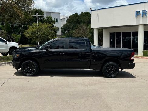 Used 2023 RAM 1500 Big Horn AWD/4WD image 3