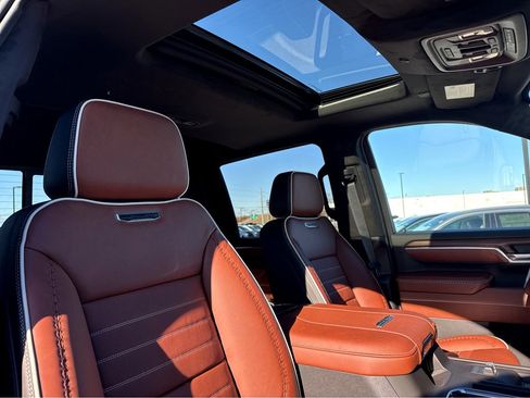 New 2026 GMC Sierra 2500 Denali Ultimate image 5