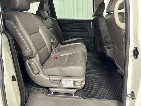 Used 2016 Honda Odyssey EX-L image 13