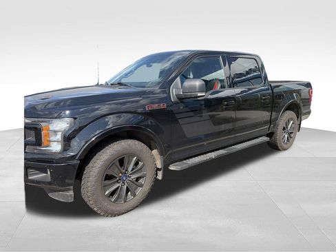 Used 2018 Ford F150 XLT w/ Equipment Group 302A Luxury AWD/4WD image 5