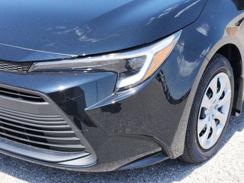 New 2026 Toyota Corolla LE FWD image 10