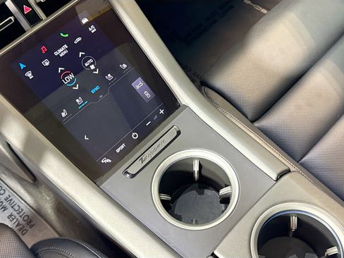 Certified 2023 Porsche Taycan 4S image 18