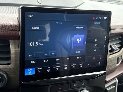 Used 2023 Ford Expedition Max Limited image 18