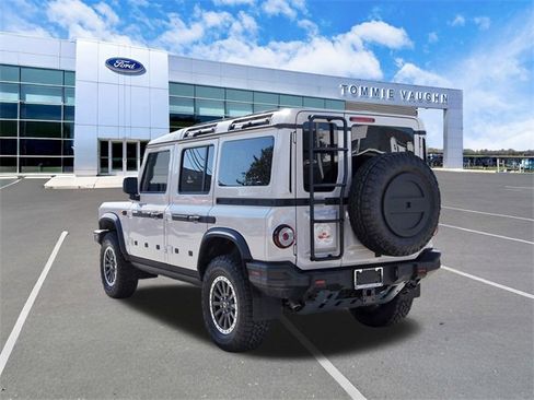 Used 2025 INEOS Grenadier Fieldmaster Edition image 2