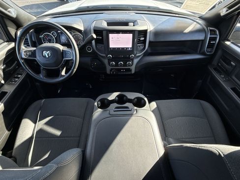 Used 2024 RAM 2500 Tradesman w/ Chrome Appearance Group image 28