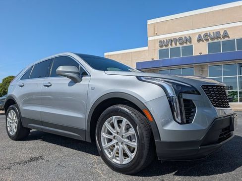 Used 2023 Cadillac XT4 Luxury FWD image 4