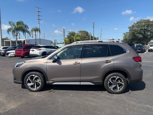 Used 2024 Subaru Forester Touring AWD/4WD image 4