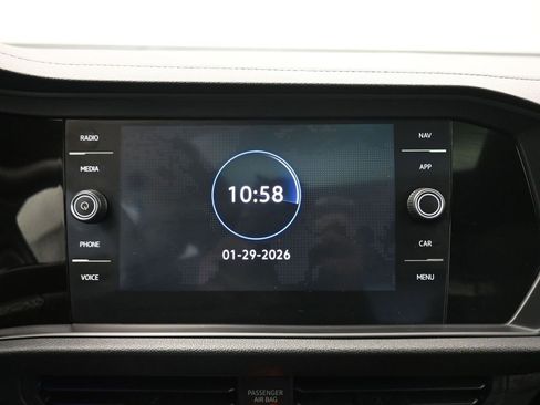 Used 2021 Volkswagen Jetta SEL Premium image 17