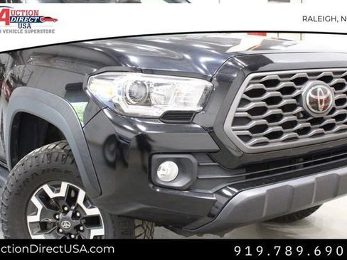 Used 2021 Toyota Tacoma TRD Off-Road image 44