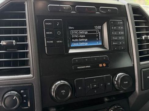 Used 2019 Ford F250 XL w/ Power Equipment Group AWD/4WD image 27