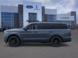 New 2025 Lincoln Navigator Reserve w/ Jet Appearance Package video 3