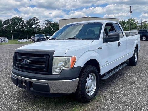 Used 2013 Ford F150 XL w/ Mid Equipment Group RWD image 2
