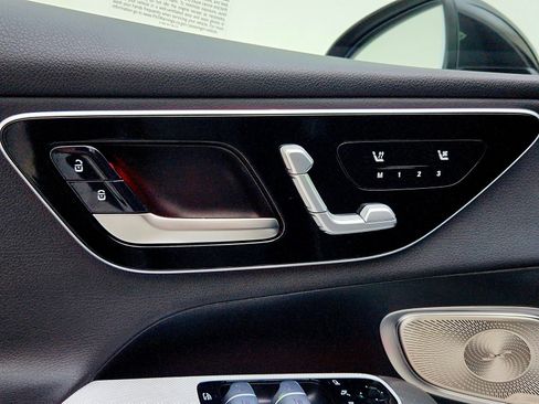 Certified 2026 Mercedes-Benz GLC 300 image 24