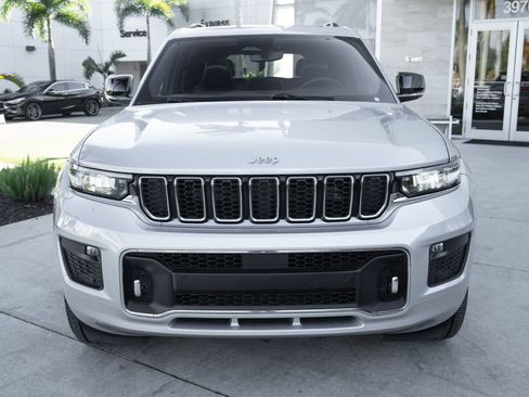 Used 2024 Jeep Grand Cherokee L Overland w/ Trailer Tow Package image 4