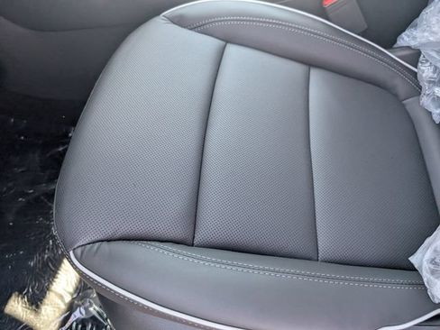 New 2026 Buick Encore GX Avenir w/ Avenir Technology Package AWD/4WD image 95