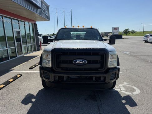Used 2011 Ford F550 4x4 Crew Cab Super Duty w/ Payload Upgrade Pkg image 10